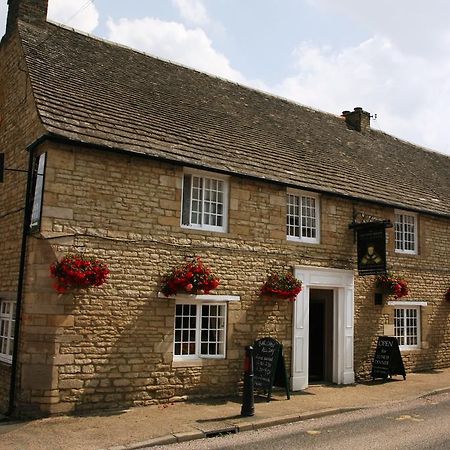 Queens Head Inn Nassington Exterior foto